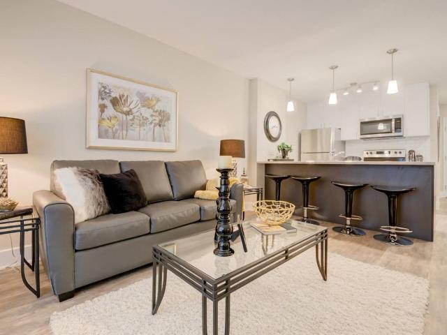 250 Oakland Avenue 1 Bedroom Apartment for Rent at 250 Oakland Ave, London, ON N5W 0C1 East London