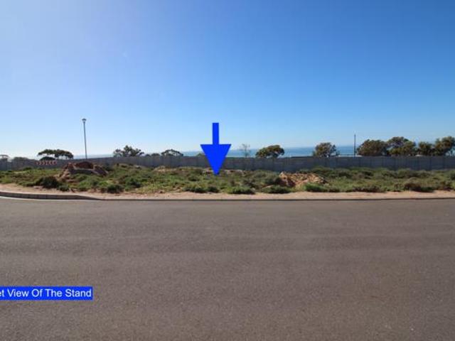 250 m² Land available in Steenbergs Cove