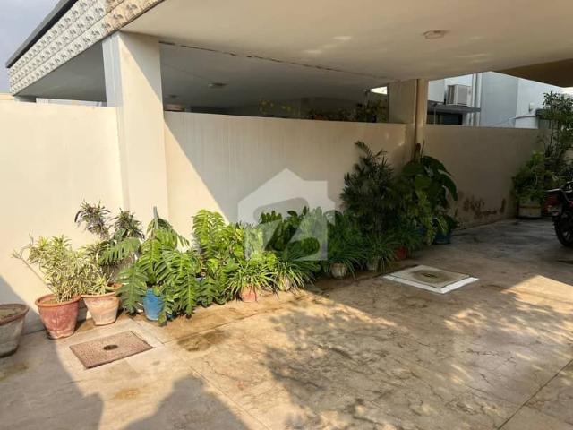250 Sq Yards Maintained House For Sale | Gulshan E Iqbal Block 7