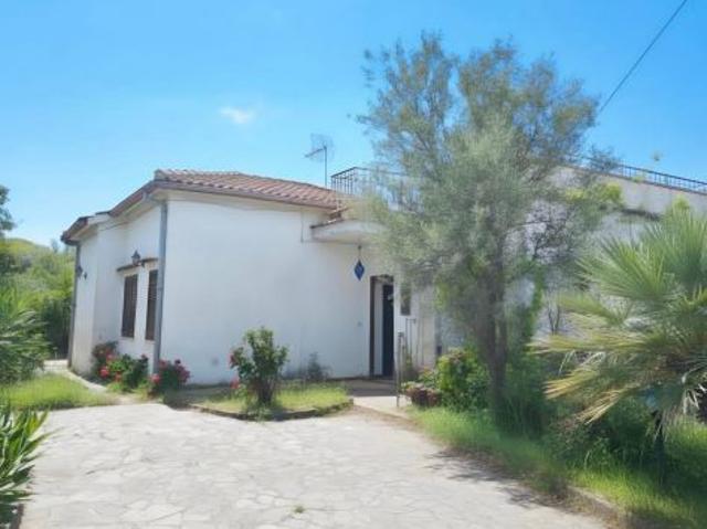 250 villetta Palinuro