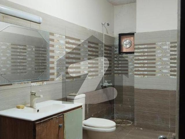 250 Yards Rear Townhouse Block 2 Clifton Karachi Clifton Block 2