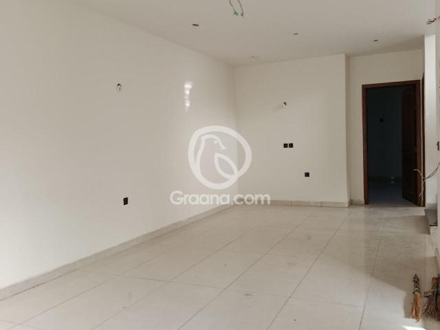 250 Yd² House for Sale