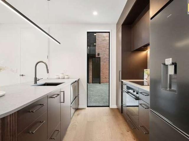 2/50B Murray Place, Merivale, Christchurch City