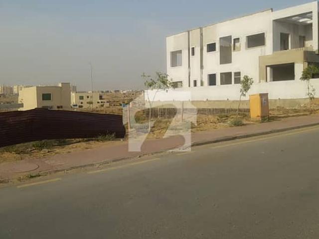 250sq Yard Plot In Precicnt 6 FOR SALE. Most Developing Precicnt Of BTK Near Bahria Heights