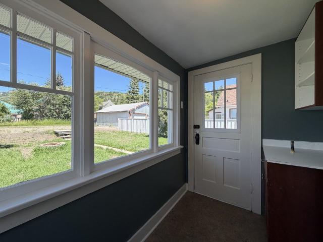 2514 211 Street 3 Bedroom Apartment for Rent at 2514 211 Street, Blairmore, AB T0K 0E0