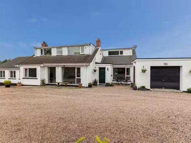 251 Hillhall Road
