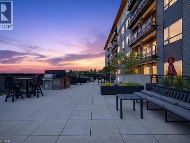 251 NORTHFIELD Drive E Unit# 218