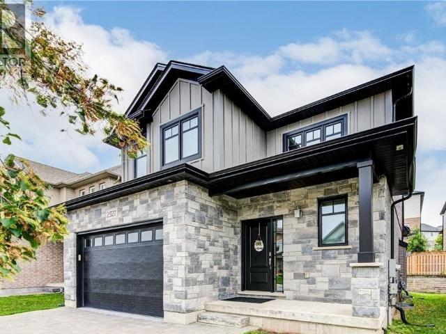 2527 Holbrook Drive