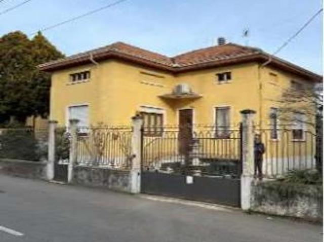 252/2025 U VA Casa singola in asta a Lonate Pozzolo