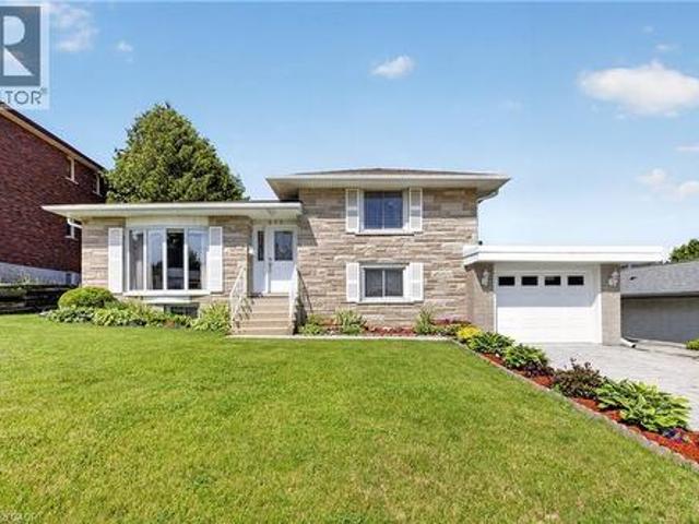 252 Christopher Drive, Cambridge, ON, N1R 4S4 house for sale | Listing ID 40845 | Royal LePage