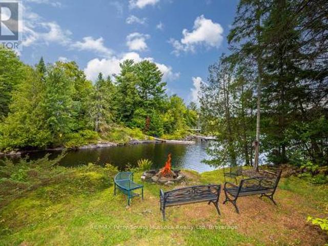 252 Dunchurch Estates Road, Whitestone Hagerman, ON, P0A 1G0 house for sale | Listing ID X13235 | Royal LePage
