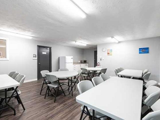 252 King Street East 2 Bedroom Apartment for Rent at 252 King St E, Clarington, ON L1C 1R1 Bowmanville