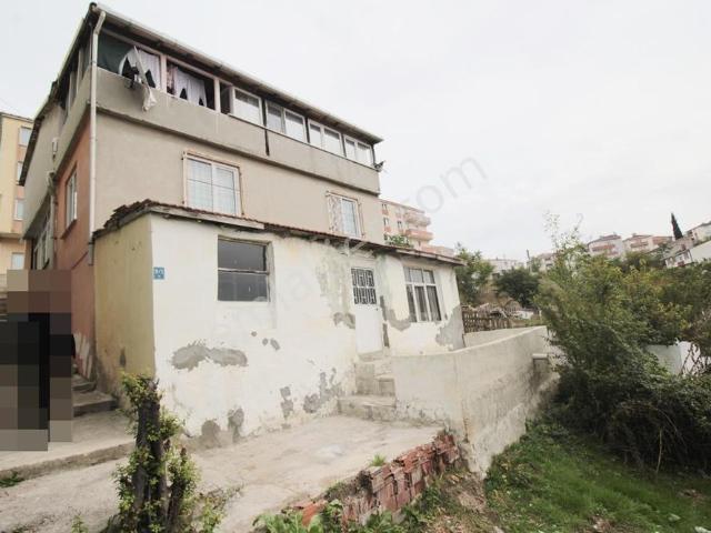 252 M² Arsa İçinde Komple Satılık 3 Katlı Bina Acil