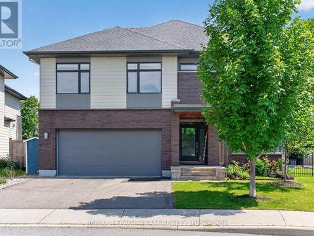252 Sunnyridge Crescent, Ottawa, ON, K2M 0H3 house for sale | Listing ID X13519 | Royal LePage