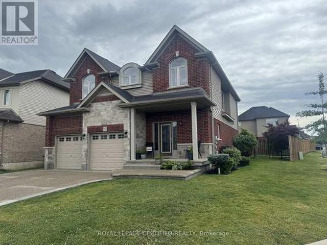252 Westbank Trail, Hamilton, ON, L8K 5R9 house for lease | Listing ID X13626 | Royal LePage