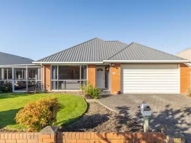 2/52A Berkshire Drive, Avonhead, NZ House for Sale