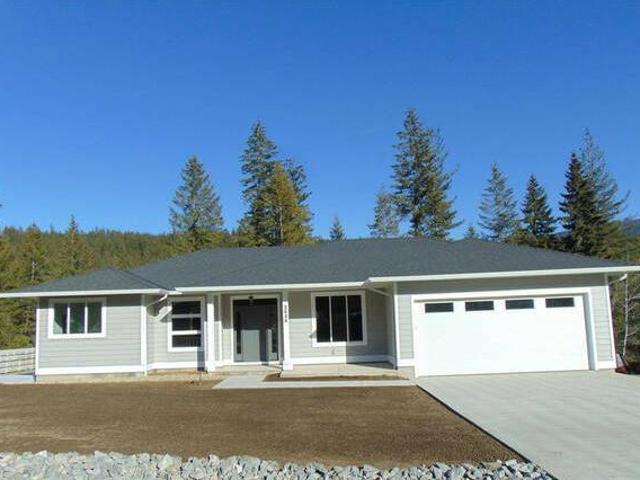 2534 Valley Place Blind Bay British Columbia
