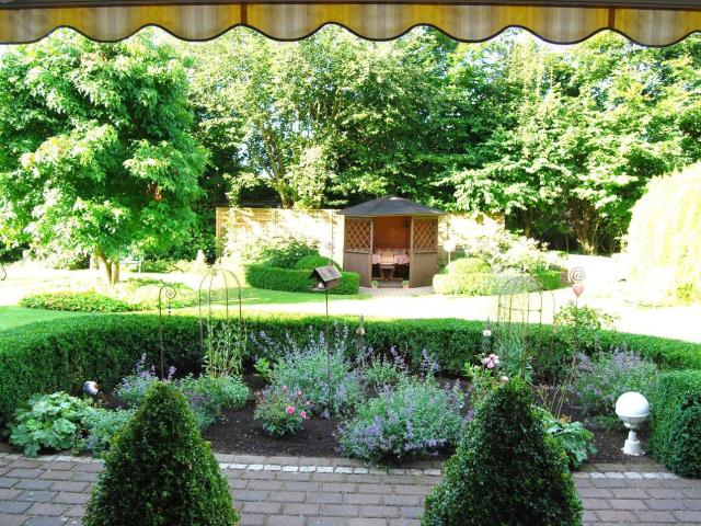 25355 Bevern Die besondere Immobilie ! hochwertig und ansehnlich IHR Traumhaus ? ! diskrete Vermarktung: mit MUSTERFOTO !