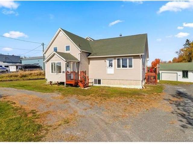 2535 Route 102, Lincoln, NB, E3B 7E6 house for sale | Listing ID NB140667 | Royal LePage