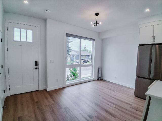 2539 Morley Trail NW 8 3 Bedroom Apartment for Rent at 2539 Morley Trail Nw, Calgary, AB T2M 4G6 Banff Trail