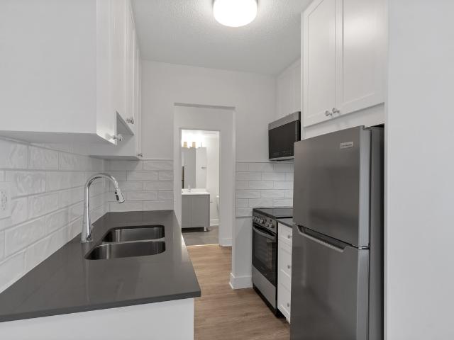 2533 Dowler Place 2 Bedroom Apartment for Rent at 2533 Dowler Pl, Victoria, BC V8T 4H7 Hillside Quadra