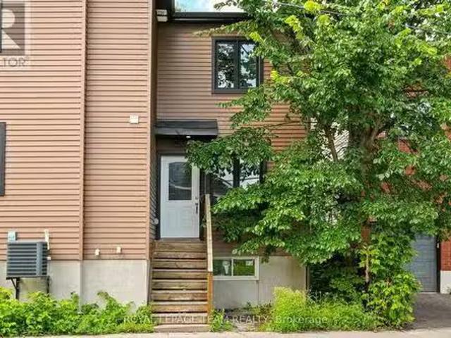 253 Deschamps Avenue, Ottawa, ON, K1L 5Z2 house for lease L.