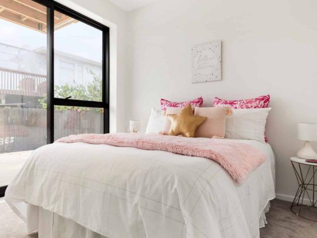 2/53 Taikata Road, Te Atatu Peninsula
