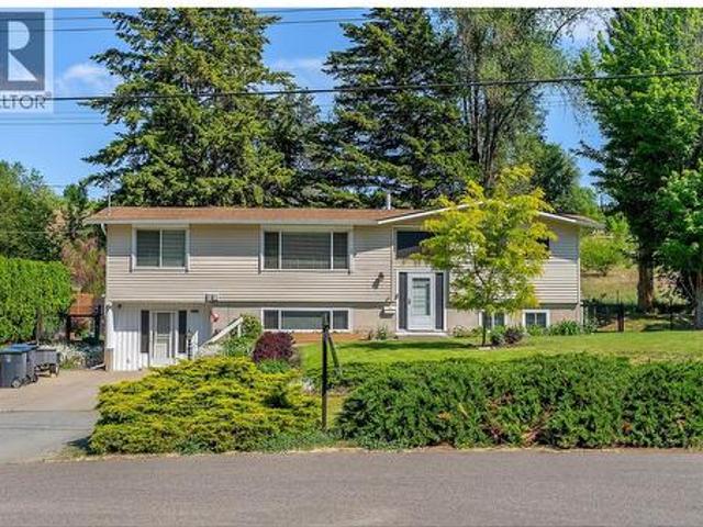 2545 Colleen Road, West Kelowna, BC, V1Z 2K6 house for sale | Listing ID 10396 | Royal LePage
