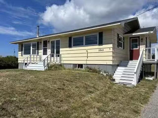 2541 Main Street, Clark'S Harbour, NS, B0W 1P0 house for sal.