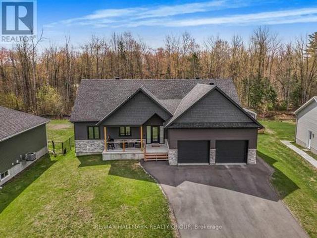 254 Roxanne Street, Clarence Rockland, ON, K0A 1N0 house for sale | Listing ID X13111 | Royal LePage