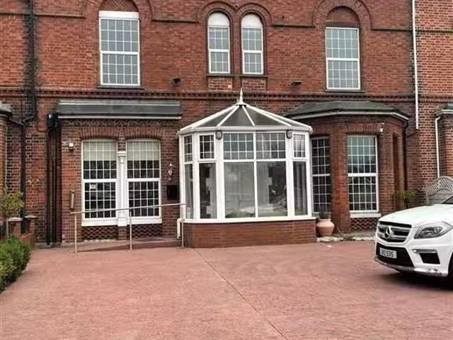 254 Ravenhill Road