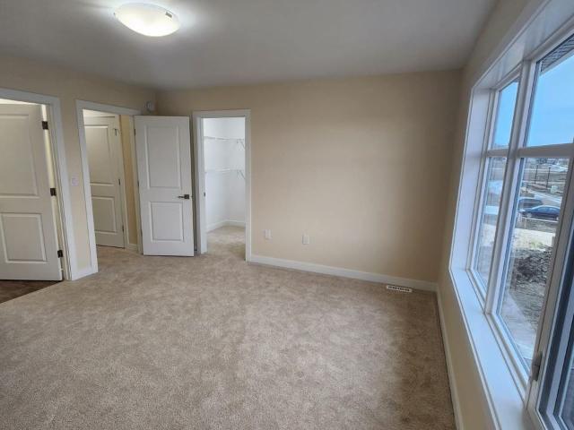 254 Whitehorn Crescent 1 4 Bedroom Apartment for Rent at 254 Whitehorn Cres, Winnipeg, MB R3X 0W7 Island Lakes