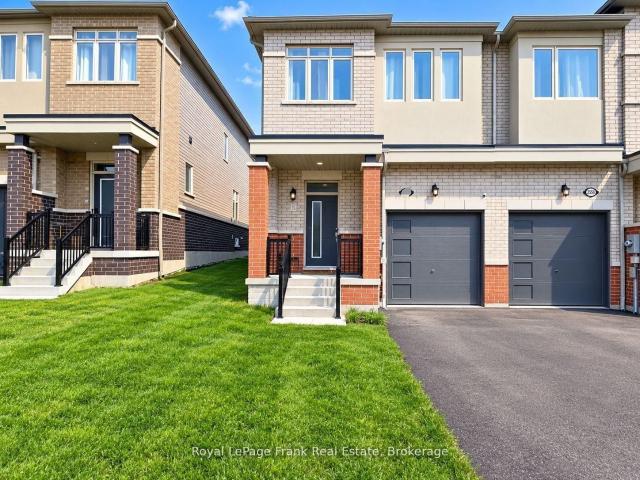 2555 Winter Words Drive, Oshawa | 3Beds/3Bath, Townhouse, $698,500 | Condos. Ca