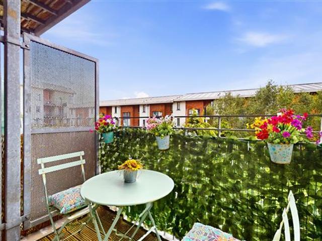 255,000 | Flat 2, 15 Main Street, Clongriffin, Dublin Leonard Wilson Keenan 5010 MyHome. Ie Residential