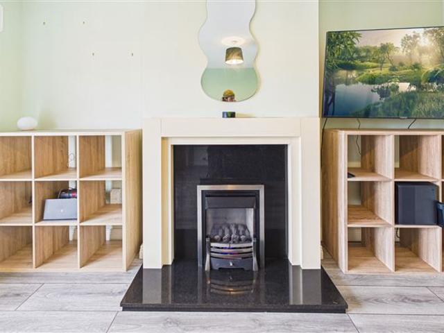 255,000 | 31 Cnoic Caislean, Ballygunner, Waterford City, Co. Waterford DNG Reid & Coppinger 4988 MyHome. Ie Residential