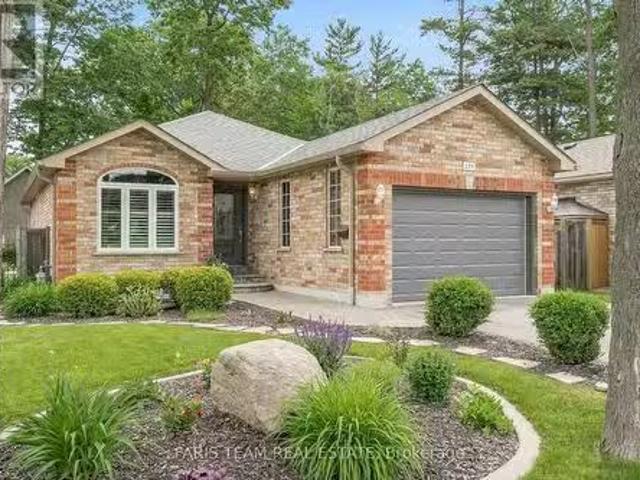 255 Anne Street N, Barrie, ON, L4N 4Y1 house for sale Listi.