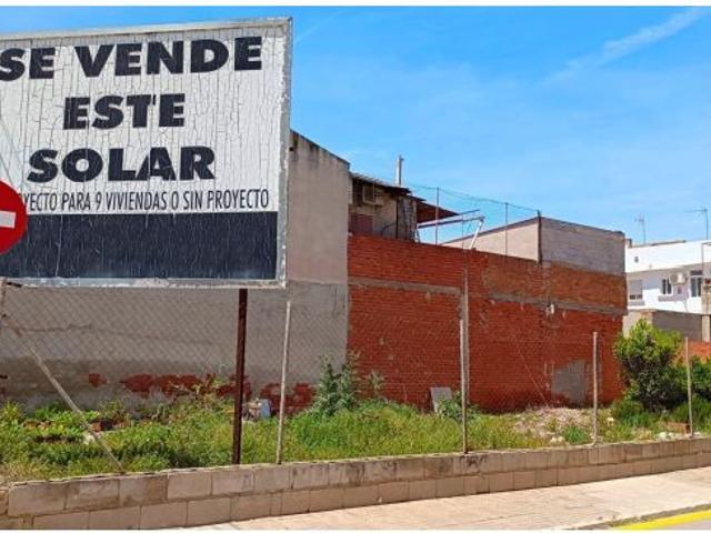 255 m2 DE SOLAR URBANO EN ALQUERIAS. HACIENDO ESQUINA, ORIENTACION SUR Y ESTE