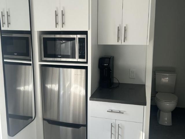 255 Somerset Street East 7