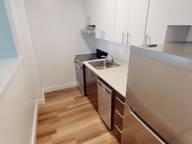255 Stewart Street 255 Stewart 1 Bed Plan B Apartment for Rent