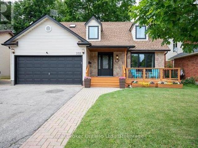 255 West Acres Drive, Guelph Willow West/Sugarbush/West Acres, ON, N1H 7N9 house for sale | Listing ID X13633 | Royal LePage