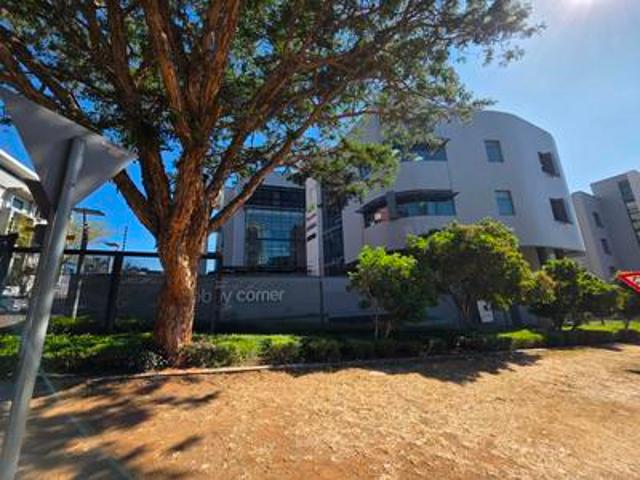 255m2 corobay corner office to let