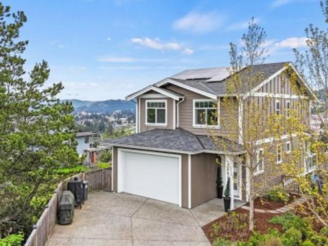 2562 Rosevista Pl, Langford, BC, V9B 5J6 house for sale | Listing ID 1045 | Royal LePage