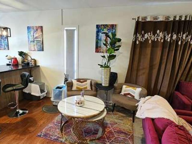 25/6 Ambrico Place, New Lynn, Waitakere City