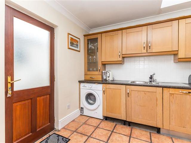 256 Larkhill road, Whitehall, Dublin 9 Smith & Butler Estates 4843 MyHome. Ie Residential