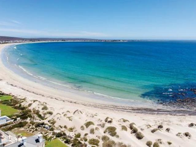 256 m² Land available in Steenbergs Cove