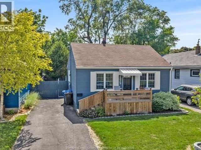 2575 Meighen Road, Windsor, ON, N8W 4C3 house for sale | Listing ID 26016 | Royal LePage
