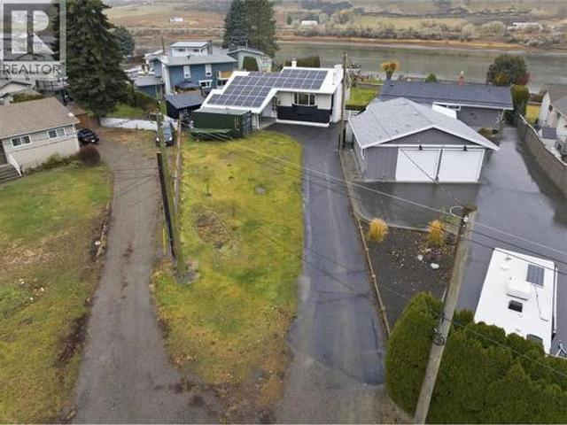 2578 Thompson Drive, Kamloops, BC, V2C 4L4 house for sale | Listing ID 10370 | Royal LePage