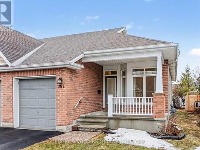 257 Bulrush Crescent, Ottawa, ON, K1T 0E5 house for sale | Listing ID X13102 | Royal LePage