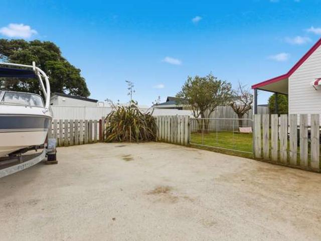 257 Dickson Road, Papamoa Beach, Tauranga