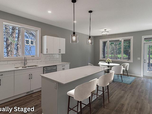 257 Shadow Mountain Bv, Cranbrook, Bc